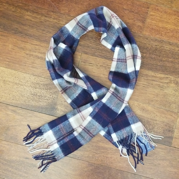 Ballantrae | Lambswool Scarf - Picture 4 of 4